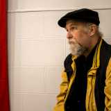 � proprio nel teatro suddetto che facciamo la conoscenza del 64enne Ian Algie, colui che ha portato l�inedita improvvisazione teatrale nel capoluogo pugliese